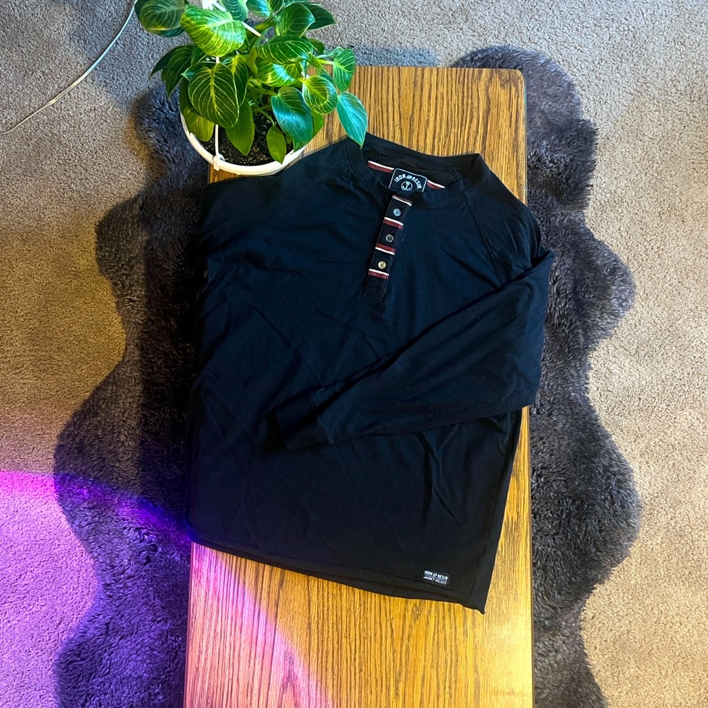 Iron Resin Collab Henley XL